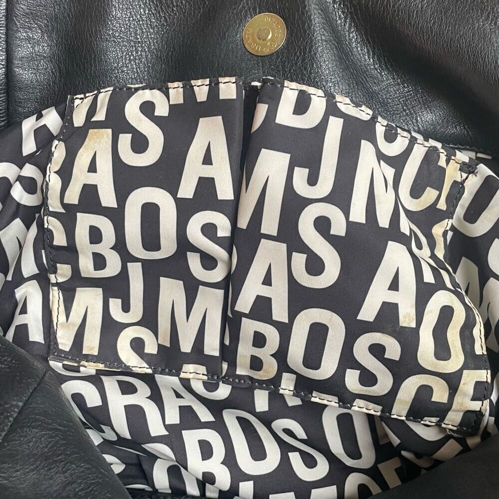 Marc By Marc Jacobs Black Tote with Gold Details - Picture 10 of 10
